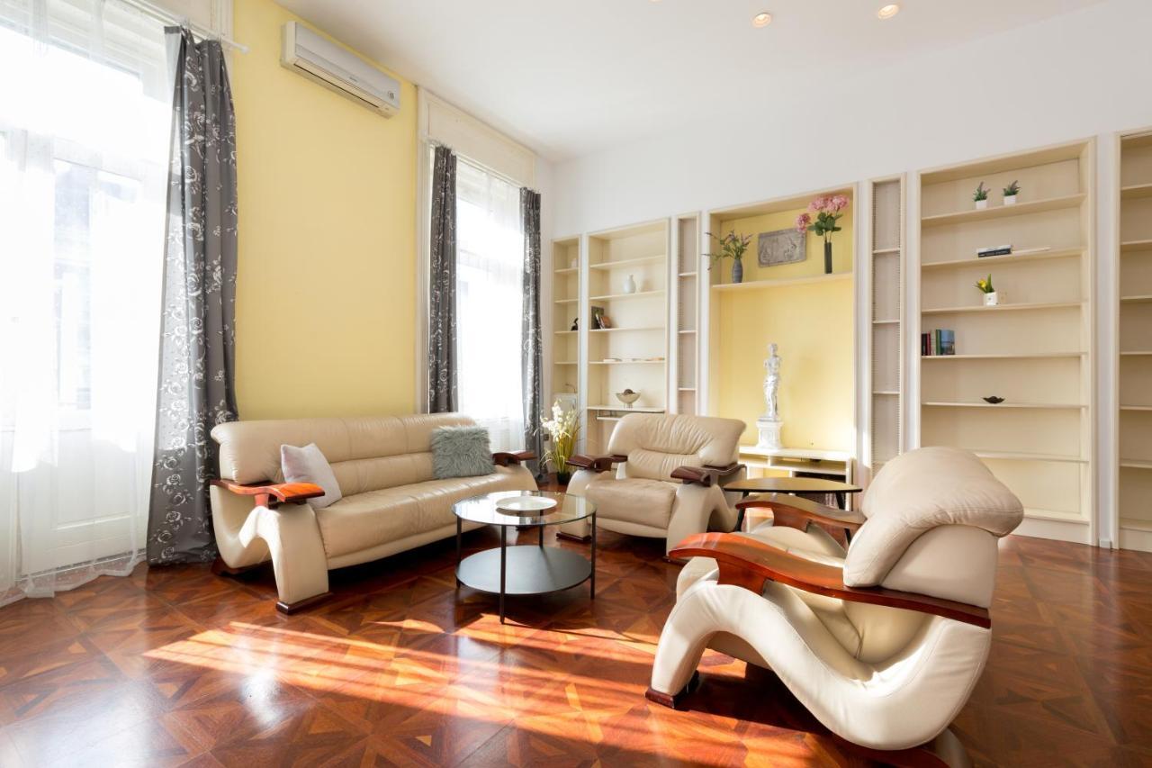 Luxury Central Apartment Budapeste Exterior foto